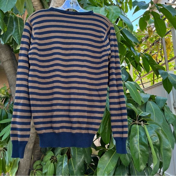 Brandy Melville oversized stripped tan and navy blue crew neck sweater! - Picture 5 of 5